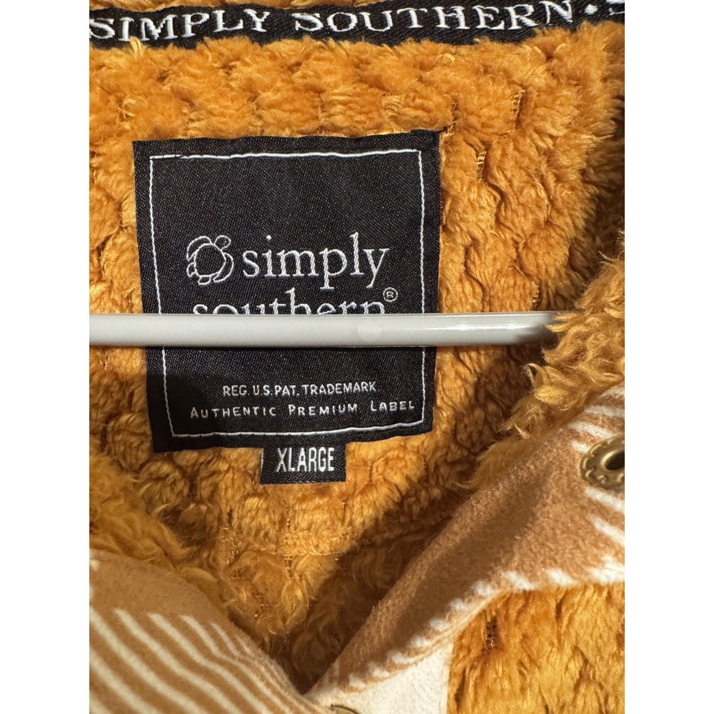 Simply Southern Fuzzy Fleece Pullover 1/4 Snap Women's XL - Picture 3 of 4